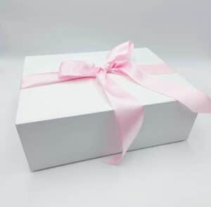 Luxurious Magnetic Gift Box - Image 8