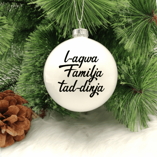 L-Aqwa Familja tad-Dinja - 8cm Glass Bauble