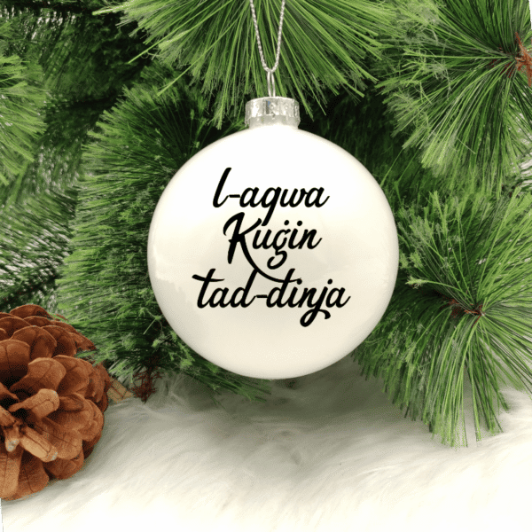L-Aqwa Kuġin tad-Dinja - 8cm Glass Bauble