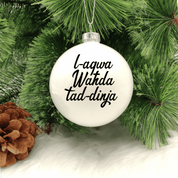L-Aqwa Waħda tad-Dinja - 8cm Glass Bauble