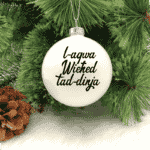 L-Aqwa Wieħed tad-Dinja - 8cm Glass Bauble