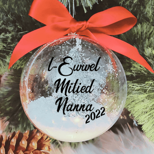 L-Ewwel Milied Nanna - 10cm Acrylic Bauble