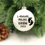 L-Ewwel Milied Tiegħi with Tiny Toes - 8cm Glass Bauble