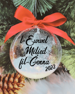 L-Ewwel Milied fil-Ġenna - 10cm Acrylic Bauble