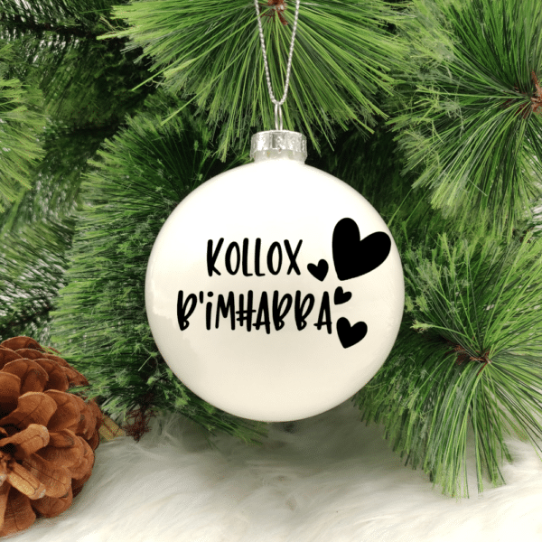Kollox B'Imħabba -  8cm Glass Bauble