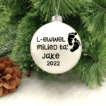 L-Ewwel Milied ta' ... Personalised with Name and Tiny Toes- 8cm Glass Bauble